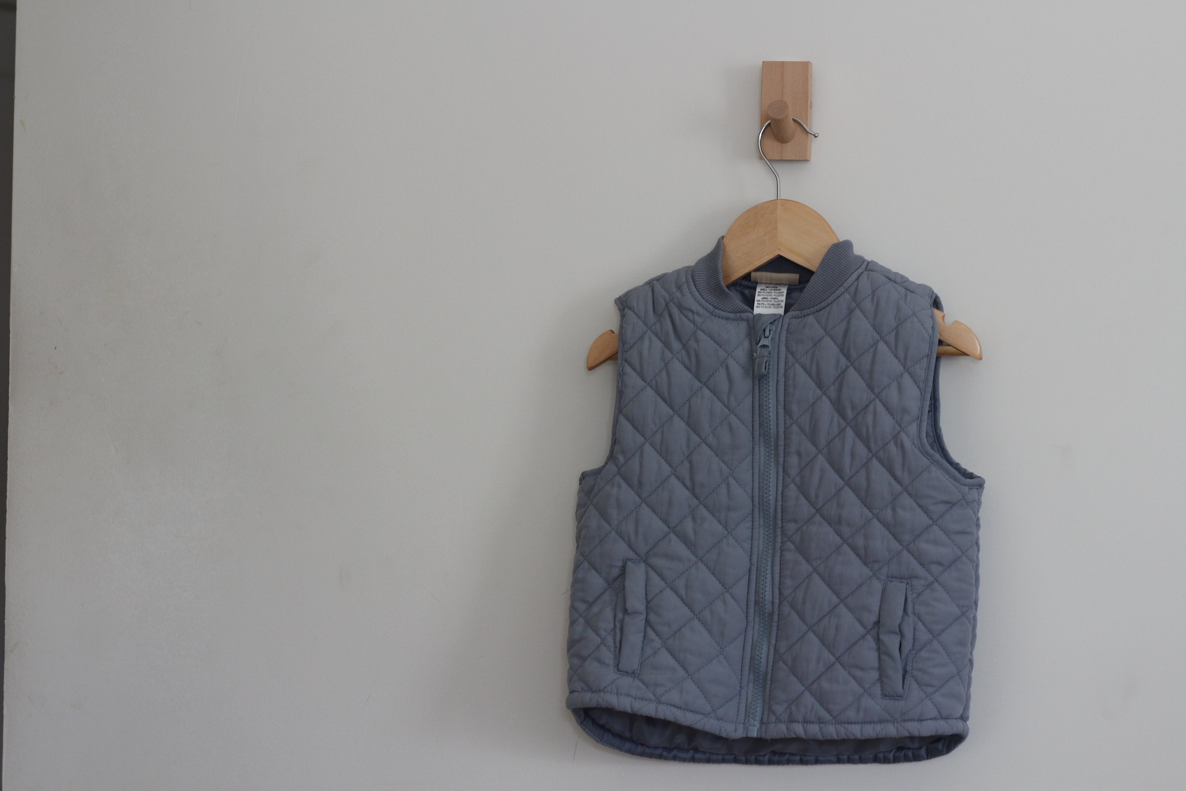 Nicole Miller Quilted Boys Vest - size 4T