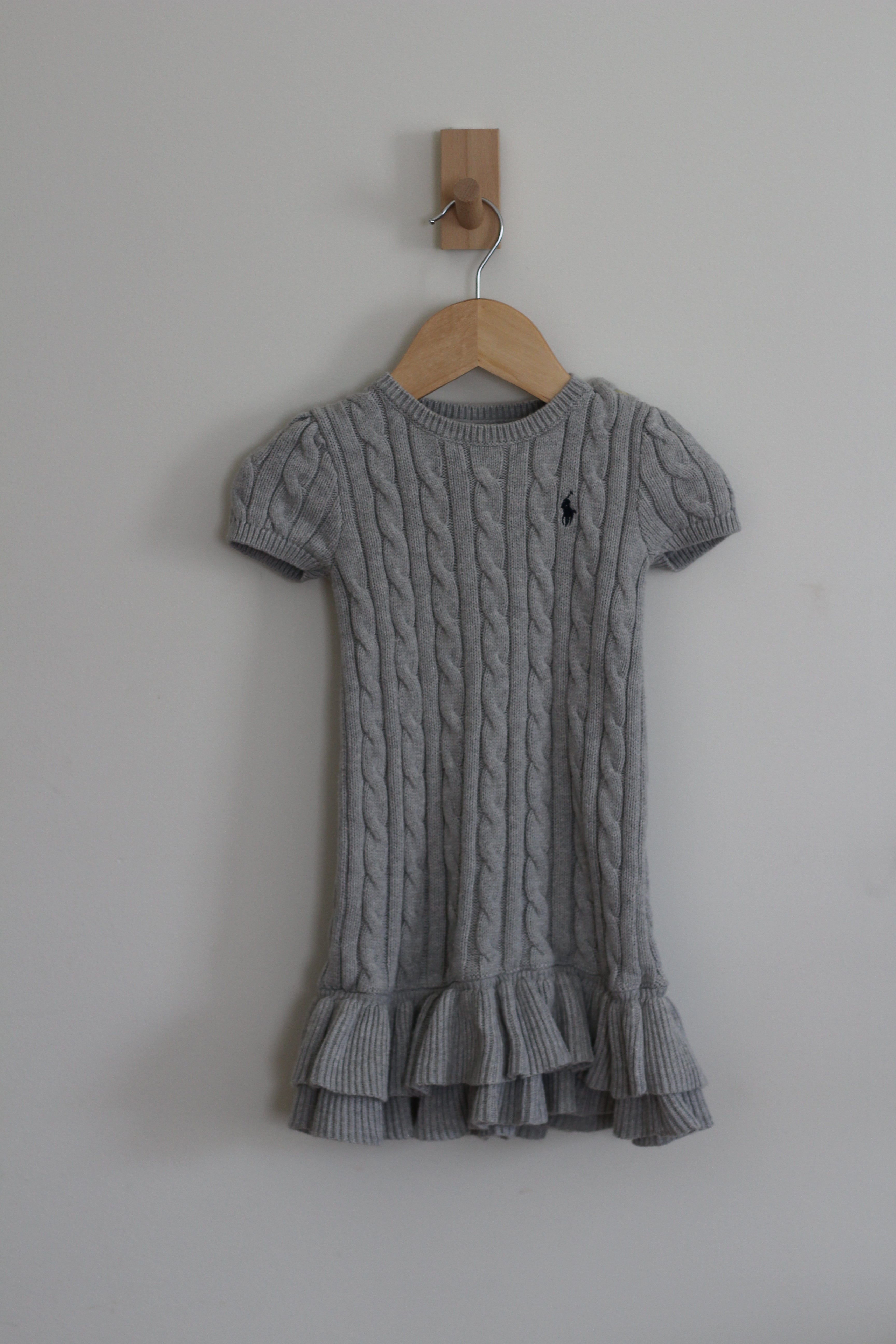 Ralph Lauren Girls Gray Cable Knit Short Sleeve Ruffle Sweater Dress - size 4T