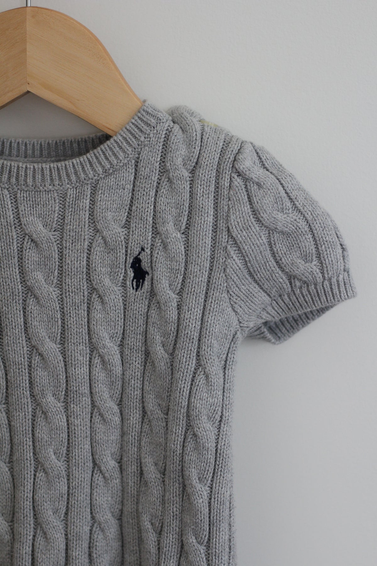 Ralph Lauren Girls Gray Cable Knit Short Sleeve Ruffle Sweater Dress - size 4T
