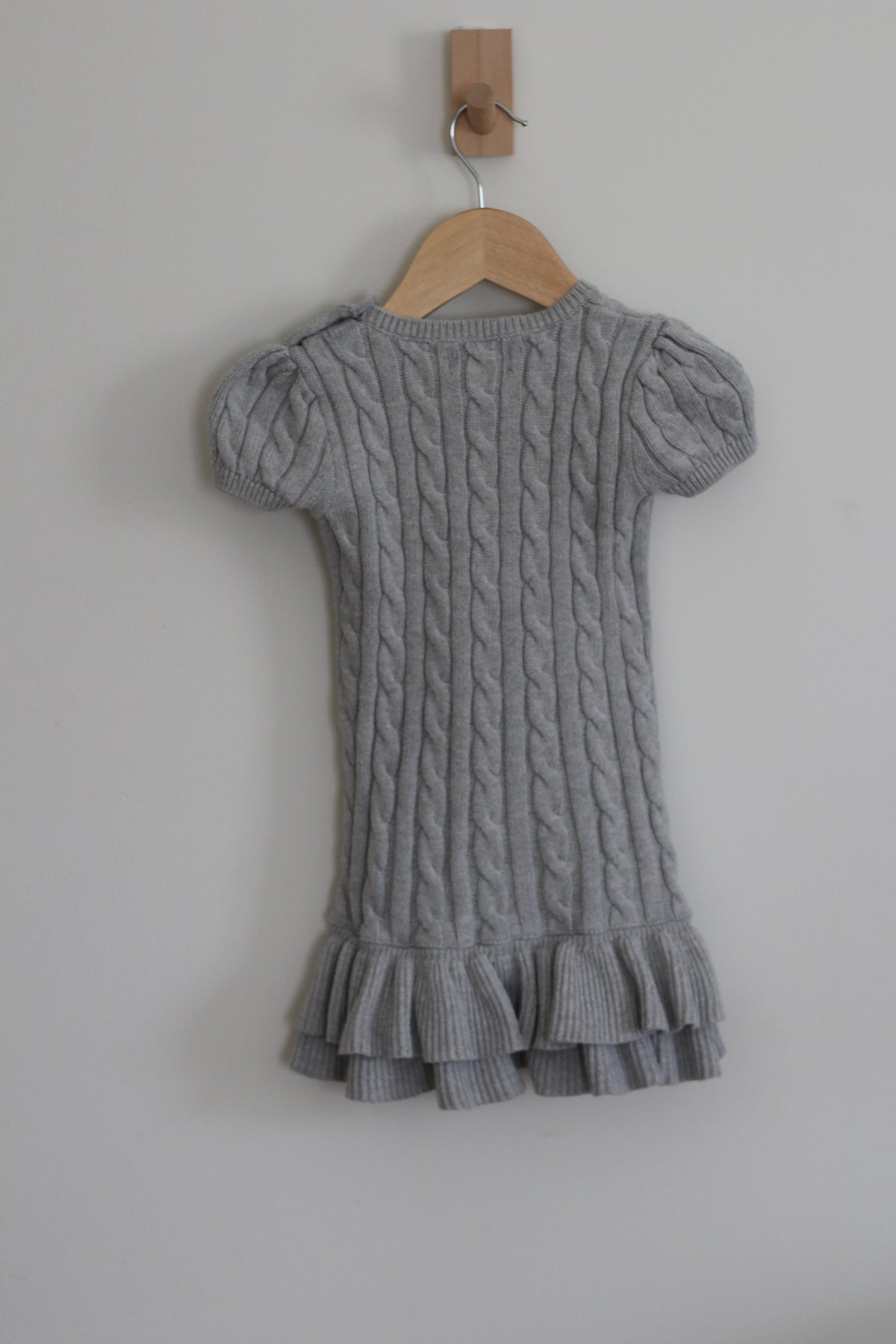Ralph Lauren Girls Gray Cable Knit Short Sleeve Ruffle Sweater Dress - size 4T