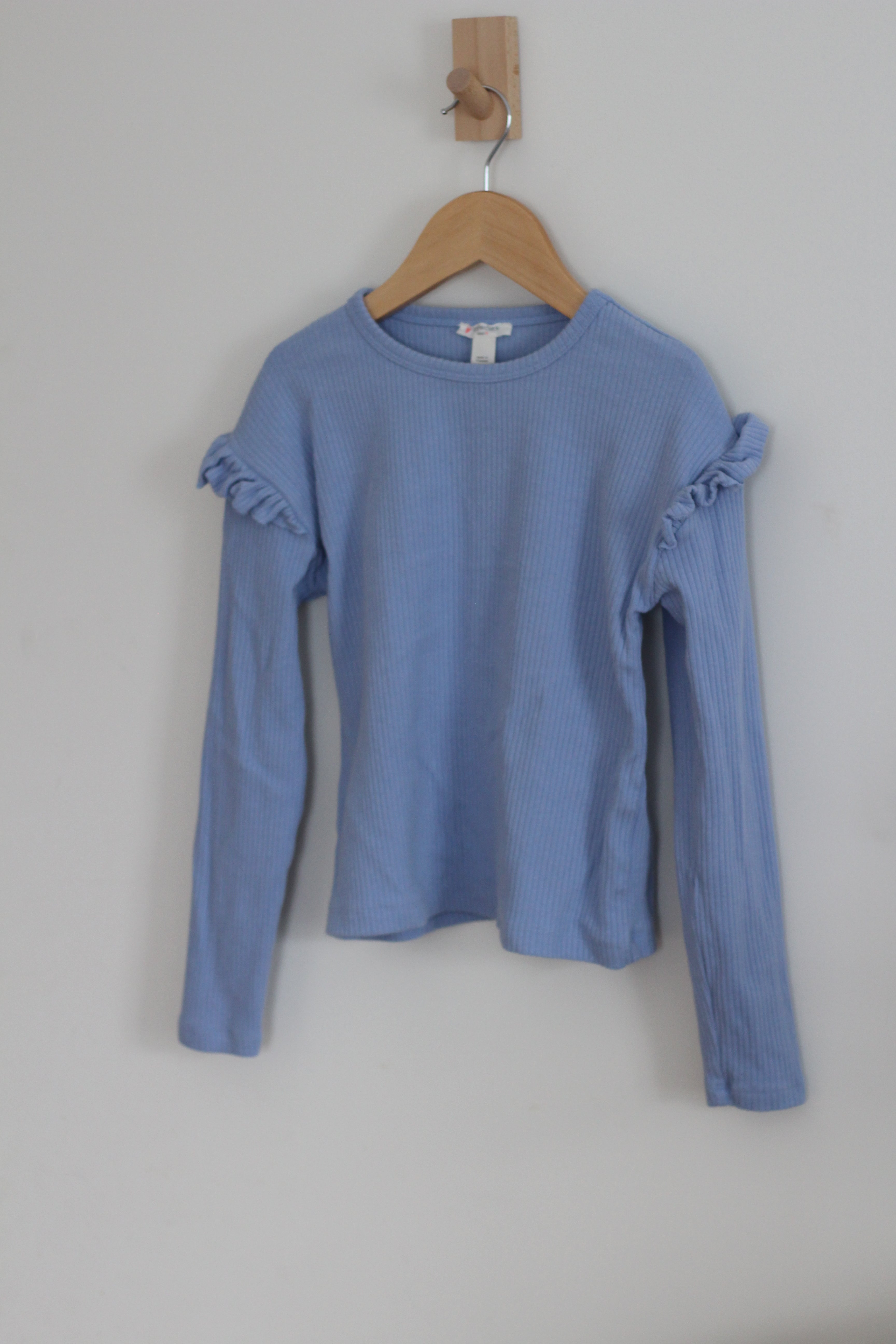 Crewcuts Ruffled Long Sleeve Ribbed Dusty Blue Top - size Medium