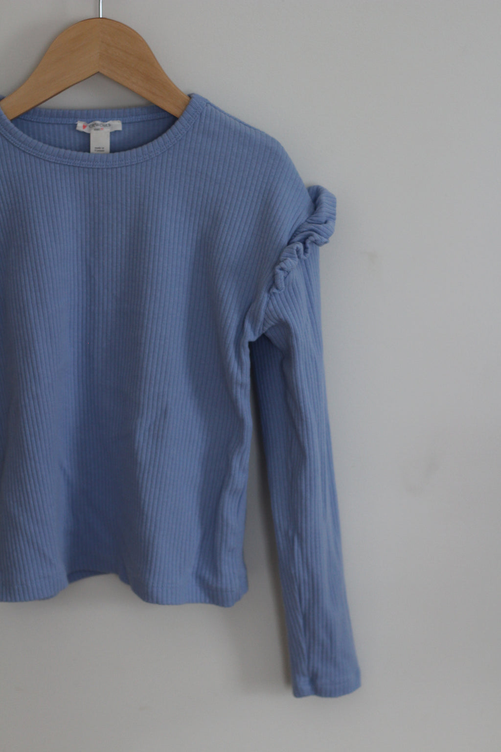 Crewcuts Ruffled Long Sleeve Ribbed Dusty Blue Top - size Medium