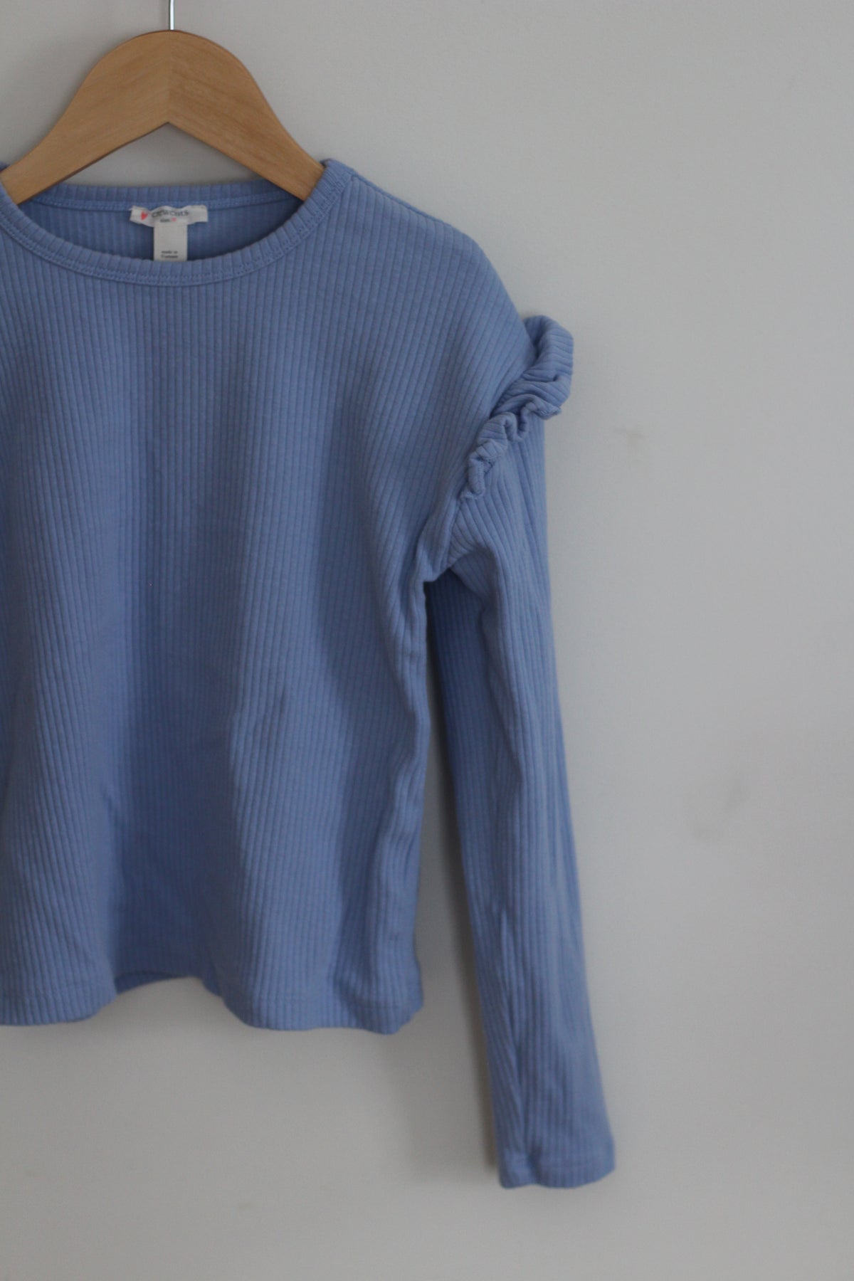 Crewcuts Ruffled Long Sleeve Ribbed Dusty Blue Top - size Medium
