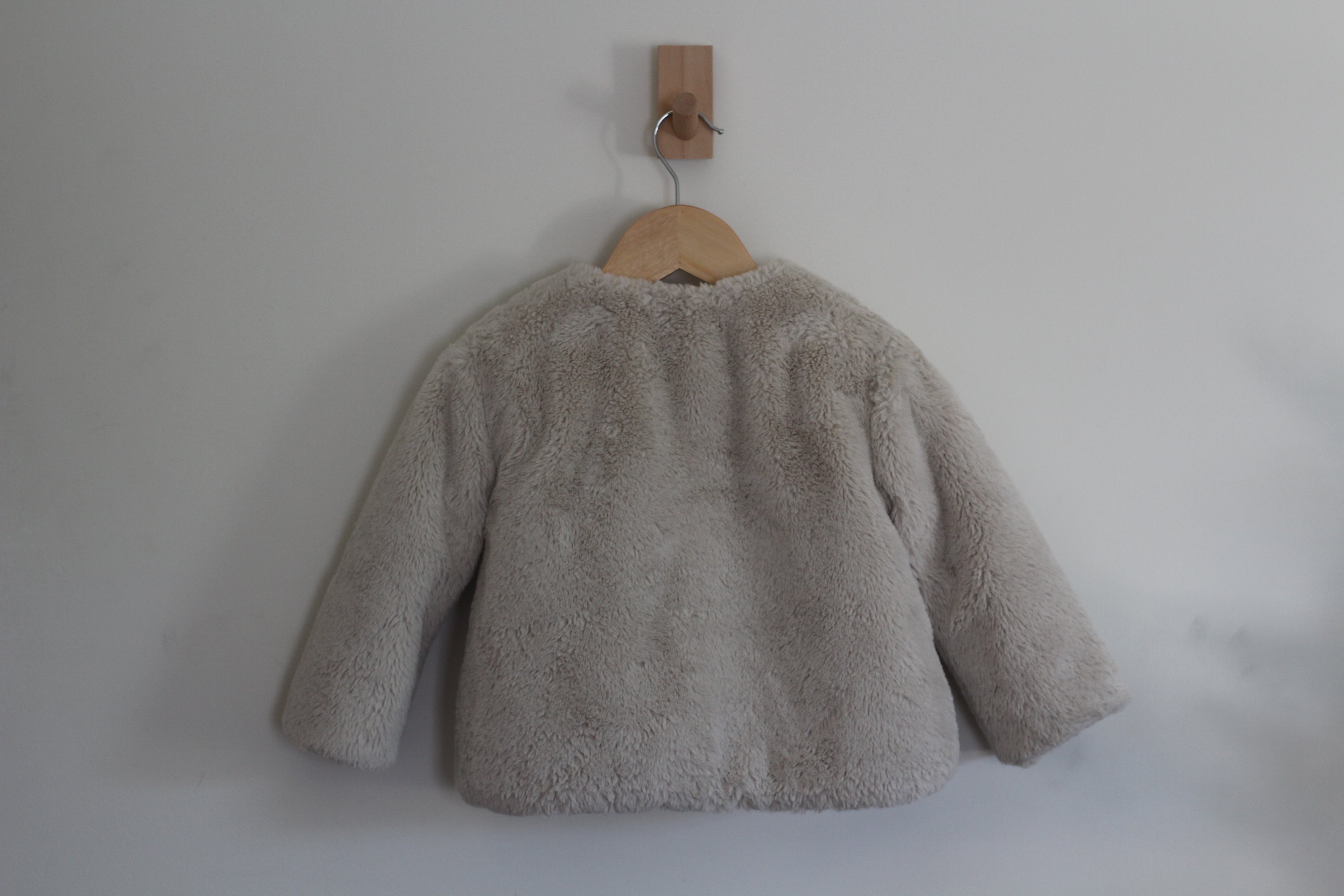 Mayoral Girls Faux Fur Jacket in Cream - size 3