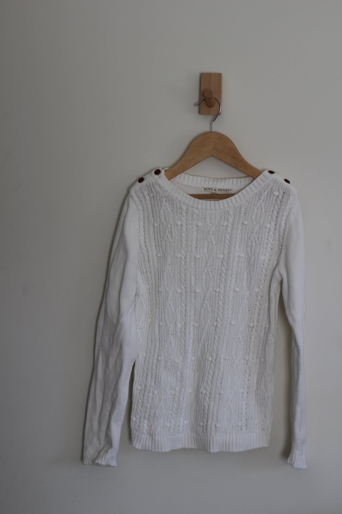 Hope & Henry Girls Organic Cotton White Cable Button Sweater - size Large
