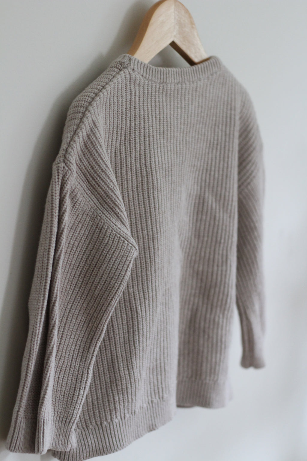 H&M Warm Taupe Rib Knits Crewneck Sweater - size 4T