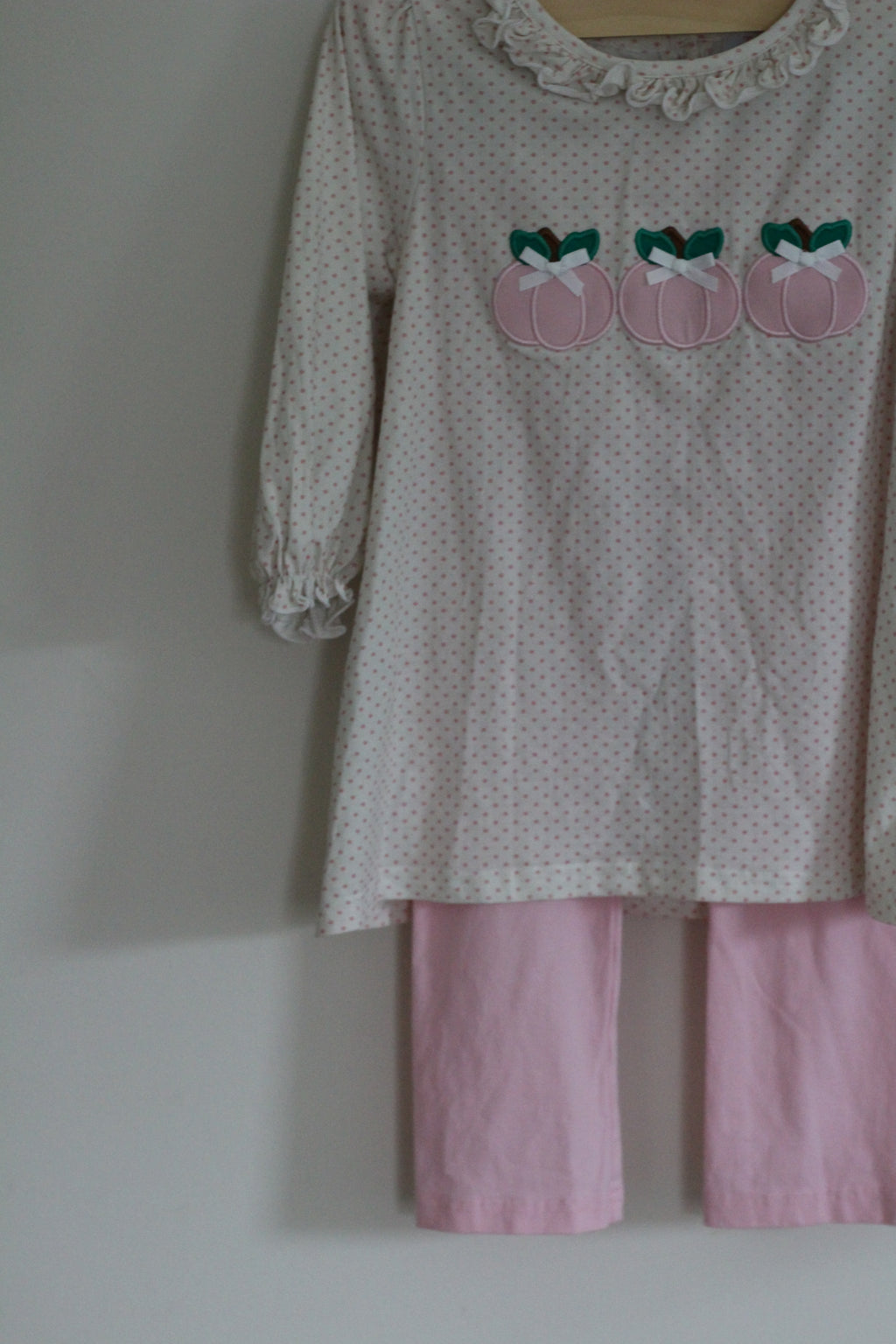 Lillie & Lilah Pink Polka Dot Pumpkin Legging Set