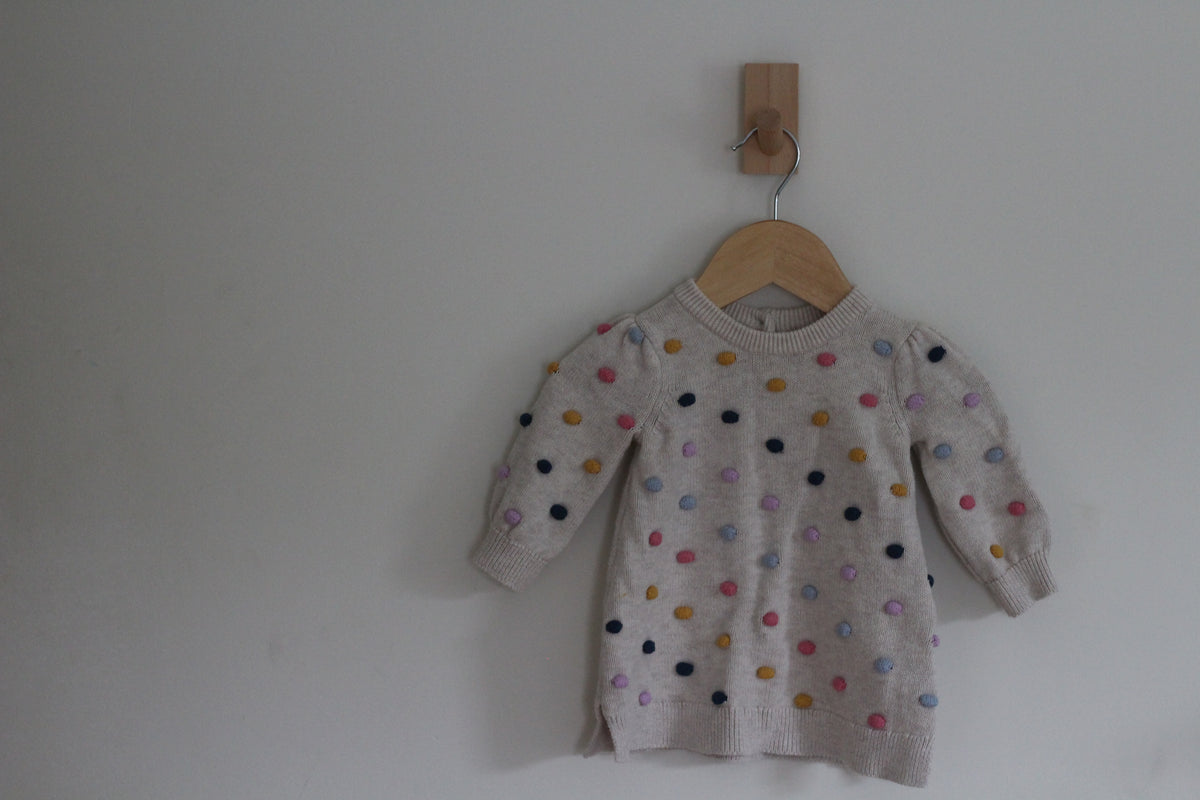 Baby Gap Cream Popcorn Knit Multicolor Pom Pom Sweater Dress - size 3-6 months