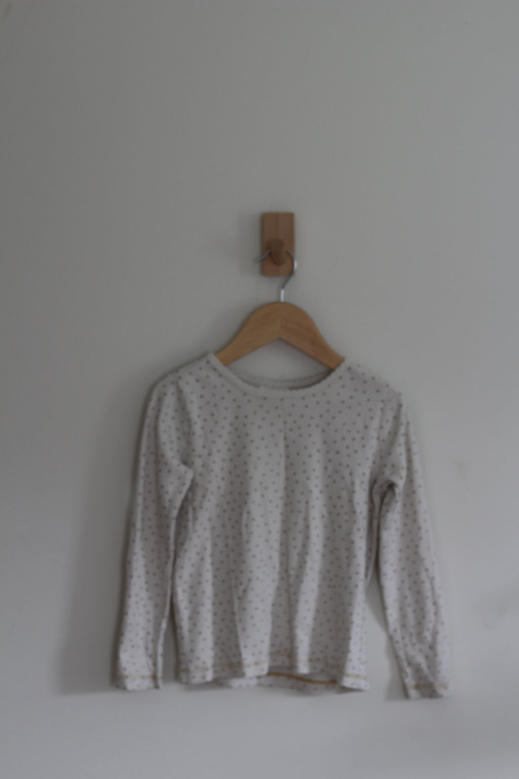 Hanna Andersson Pima Cotton White Long Sleeve Girls Shirt - size 120 - small - 6 / 7