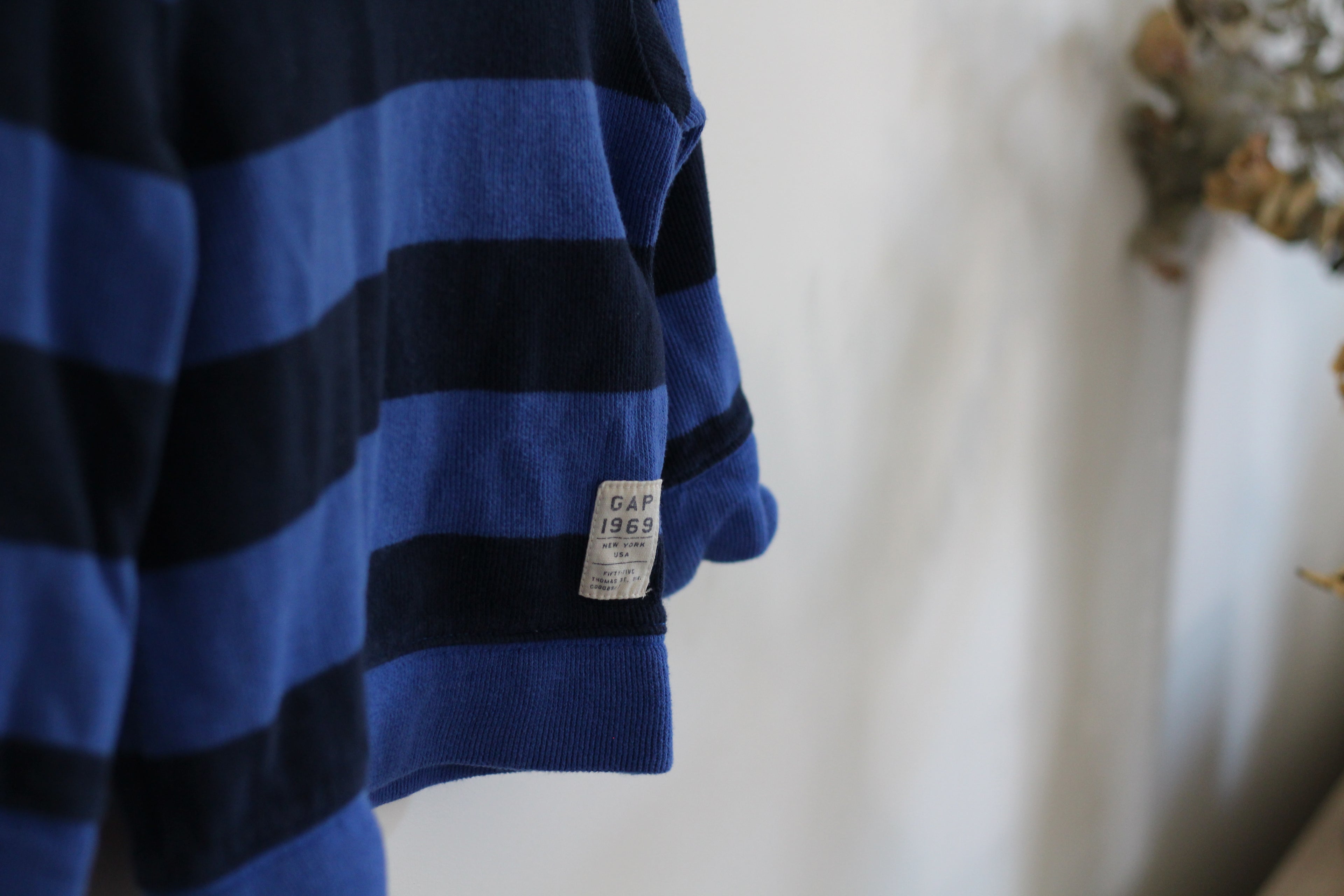 Gap Blue Striped Boys Sweater - size 2T
