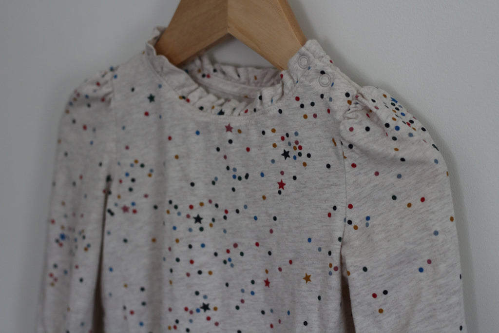 baby GAP Long Sleeve Bodysuit - size 18-24 months