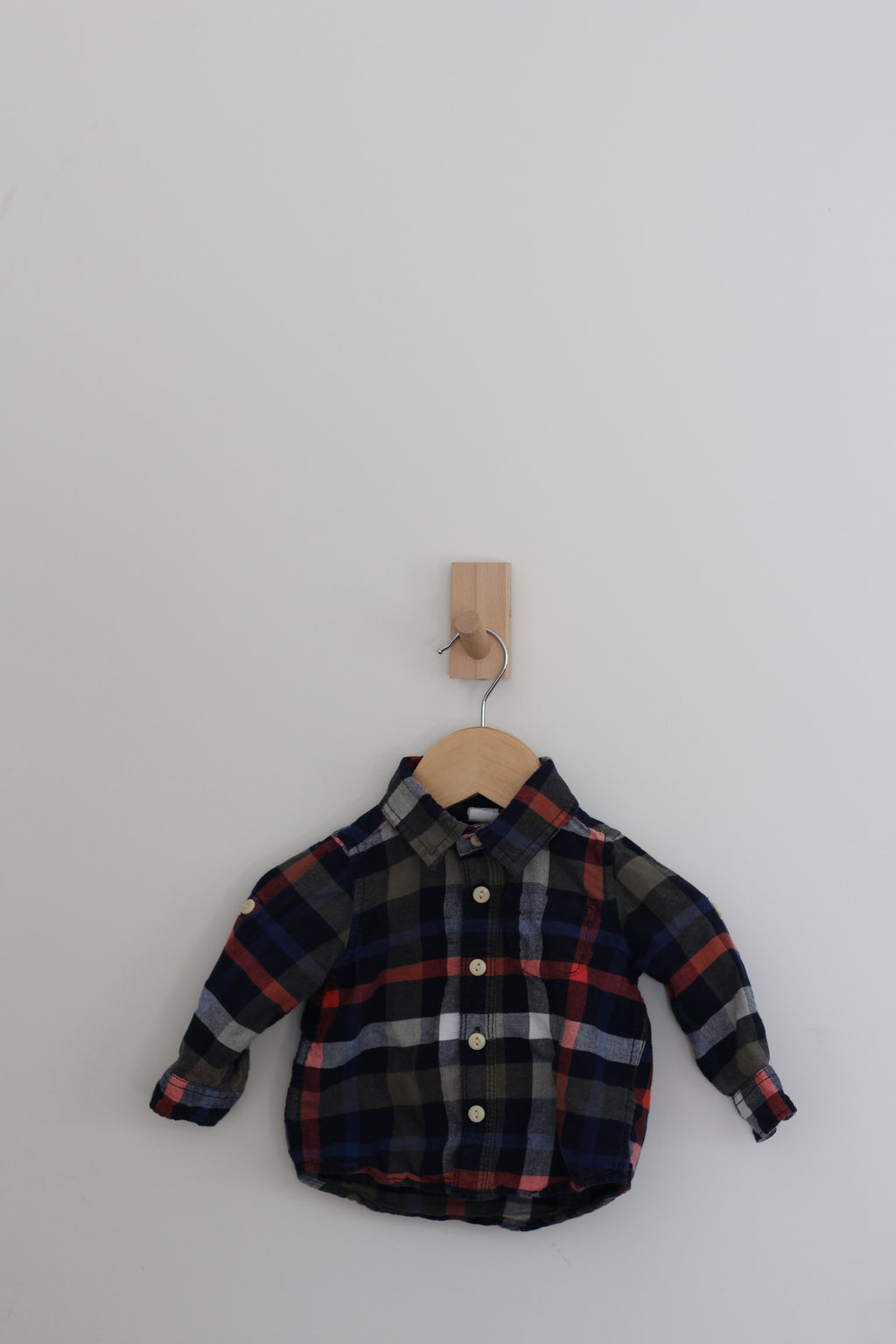 Baby Gap Plaid Button Down Shirt - size 6-12 months