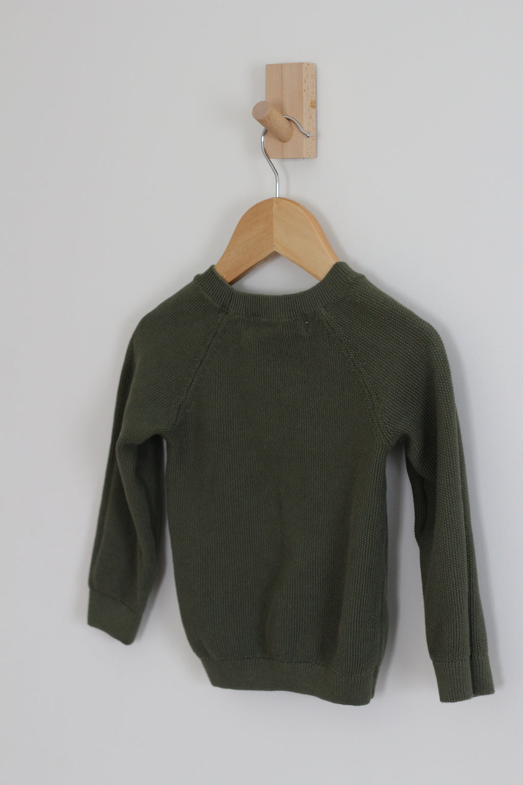 Primark Boys Green Knit Sweater - size 18-24 months