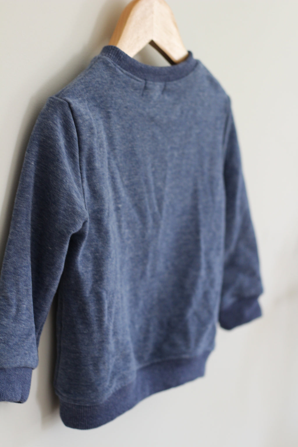 Andy & Evan Navy Polar Bear Sweater - size 2t