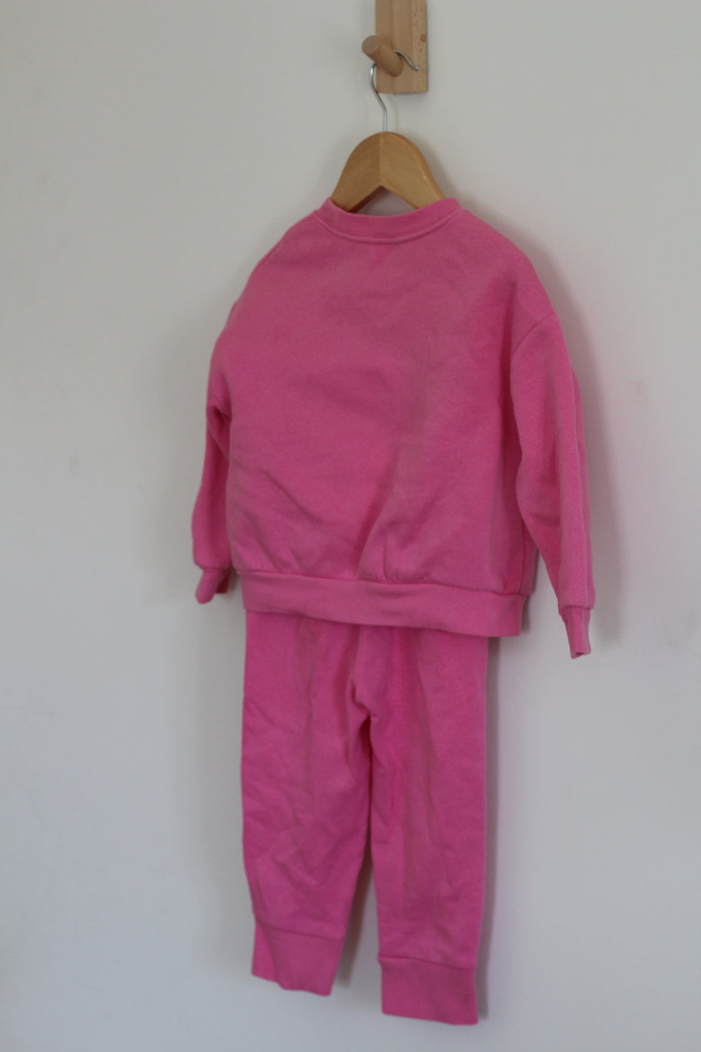 Baby Gap Pink Heart Sweater + Jogger Set - size 2t