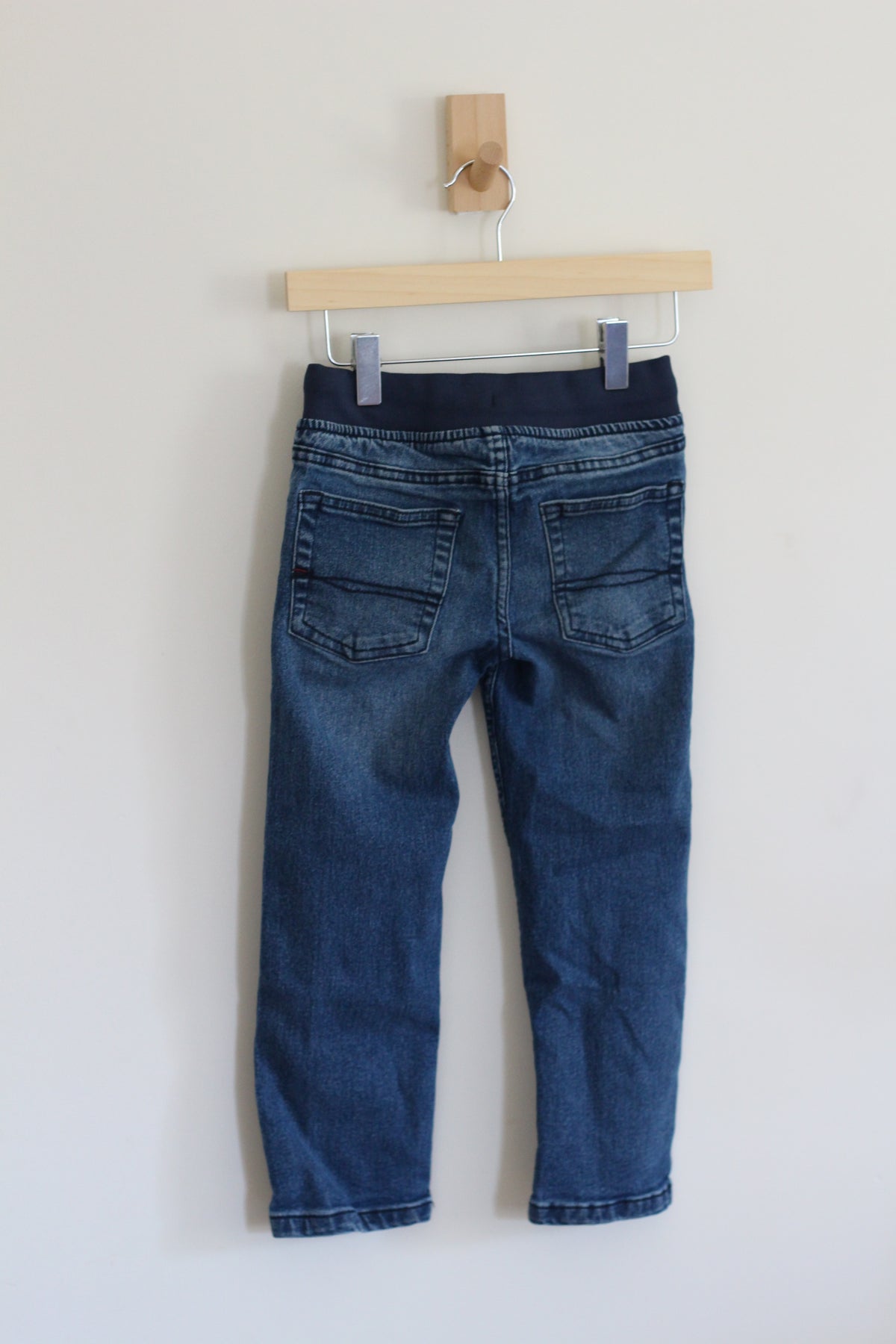 Tommy Hilfiger Boys Pull - On Knit Waist Slim Jeans - size 5