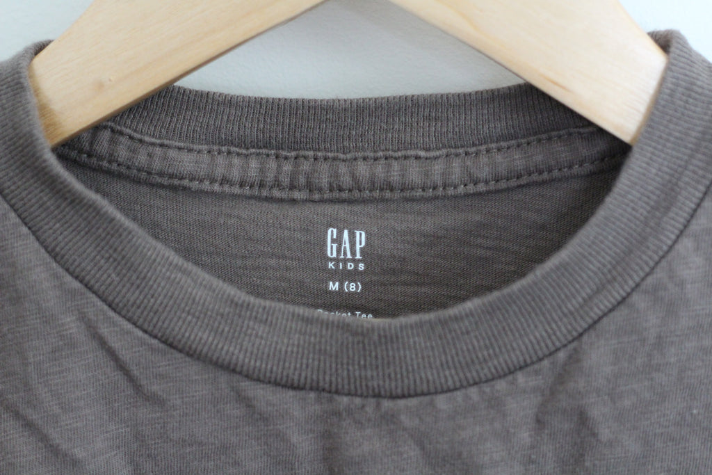Gap Kids Brown Pocket Tee - size 8