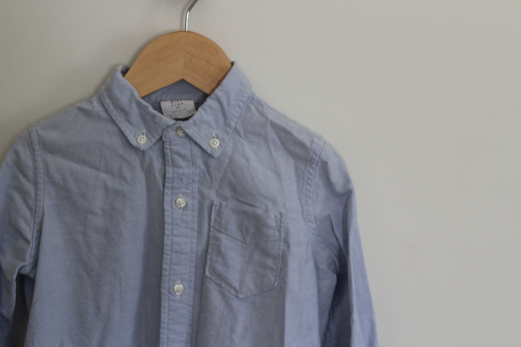 Gap Kids Long Sleeve Oxford Button Down - size xs or 4 / 5 years