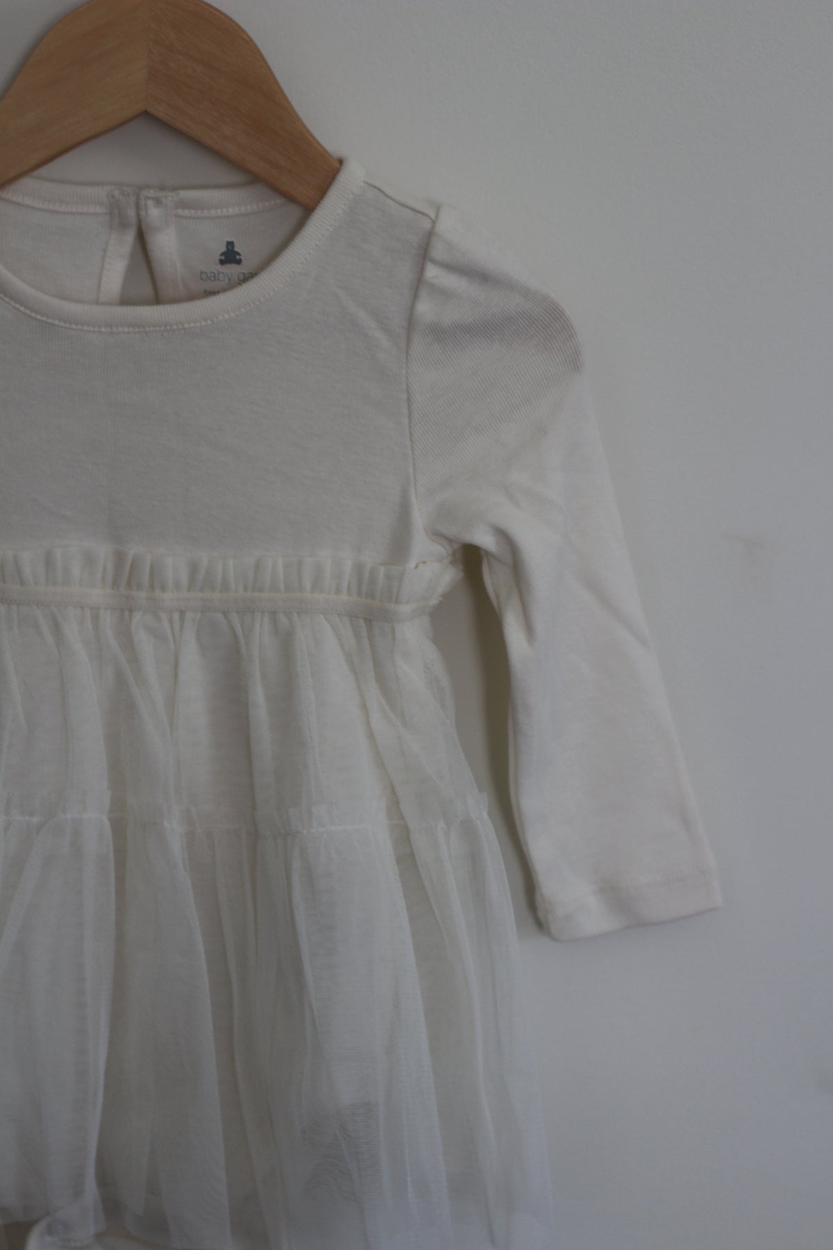 Baby Gap Long Sleeve Tulle Bodysuit Dress - size 12 - 18 months