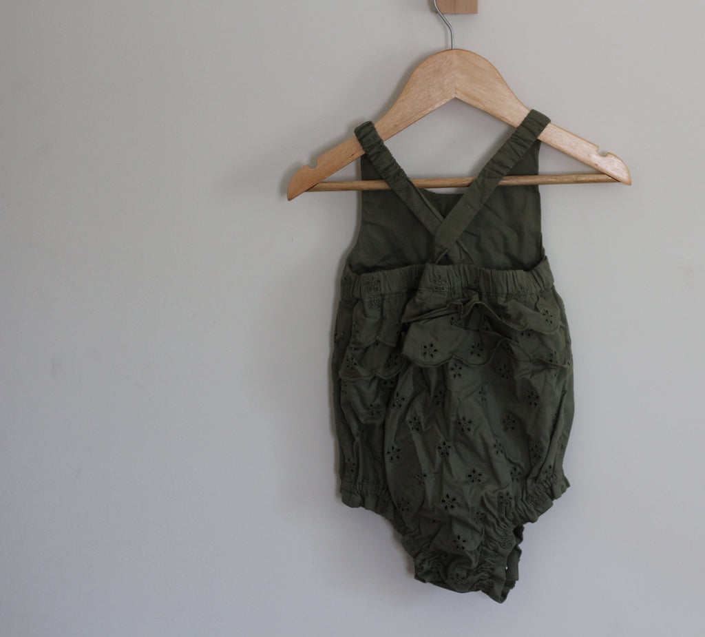 Baby Gap Eyelet Bubble Romper in Olive Green - 12 - 18 months