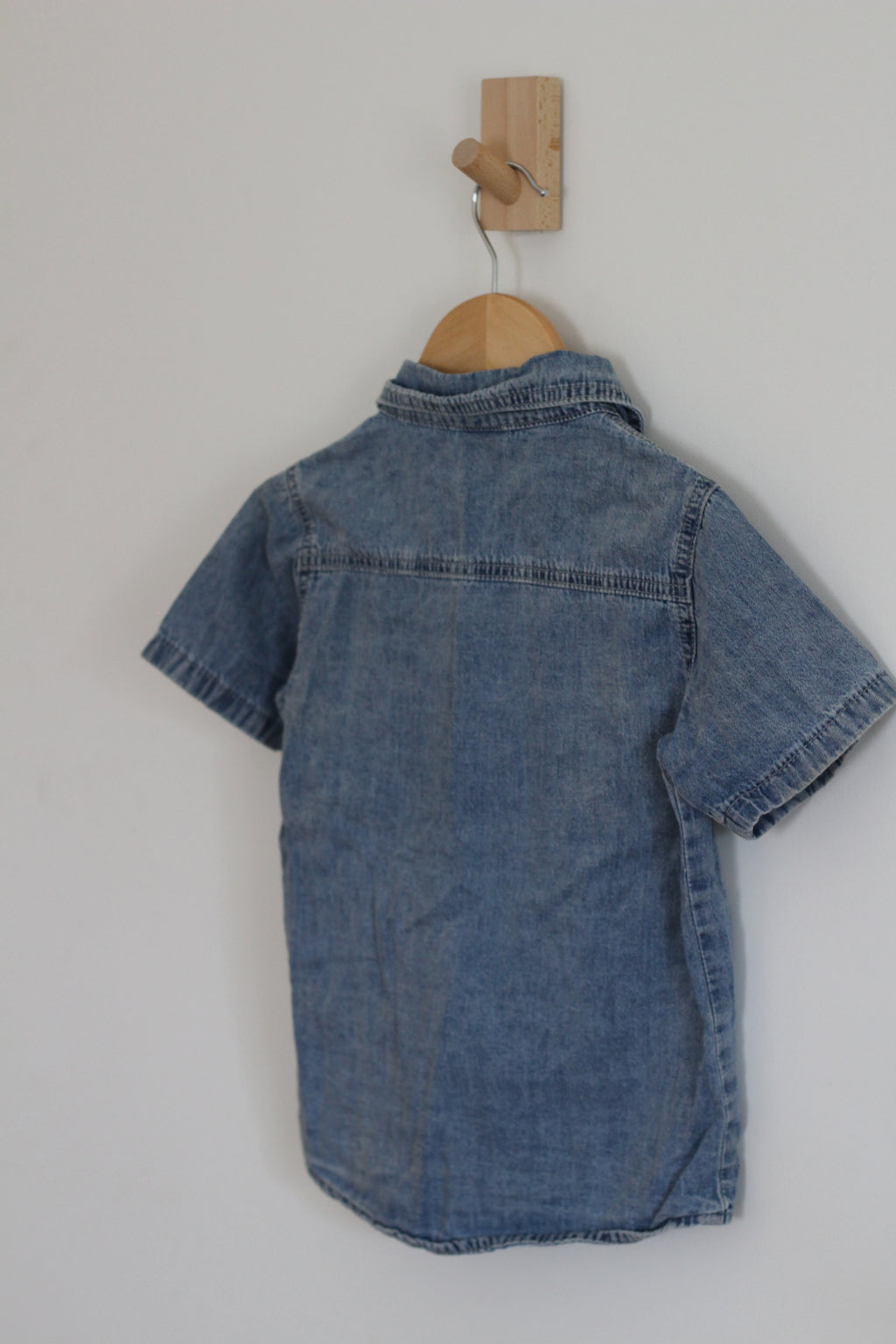 Little Bipsy Chambray Button Down Shirt - size 3t - 4t