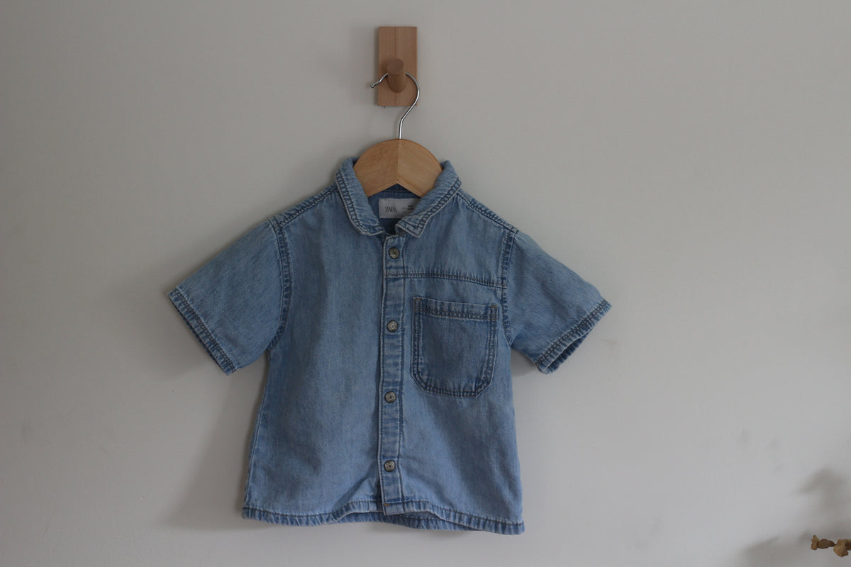Zara Short Sleeve Denim Shirt - size 1 1/2