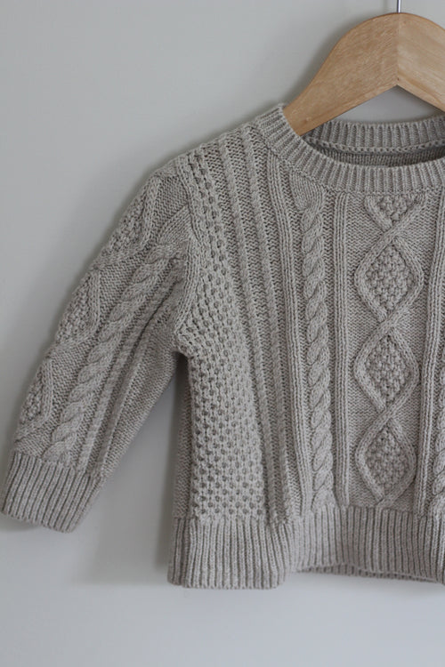Baby Gap Cable-Knit Sweater - size 6 - 12 months