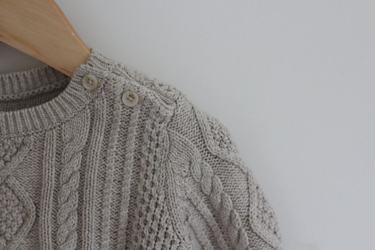 Baby Gap Cable-Knit Sweater - size 6 - 12 months