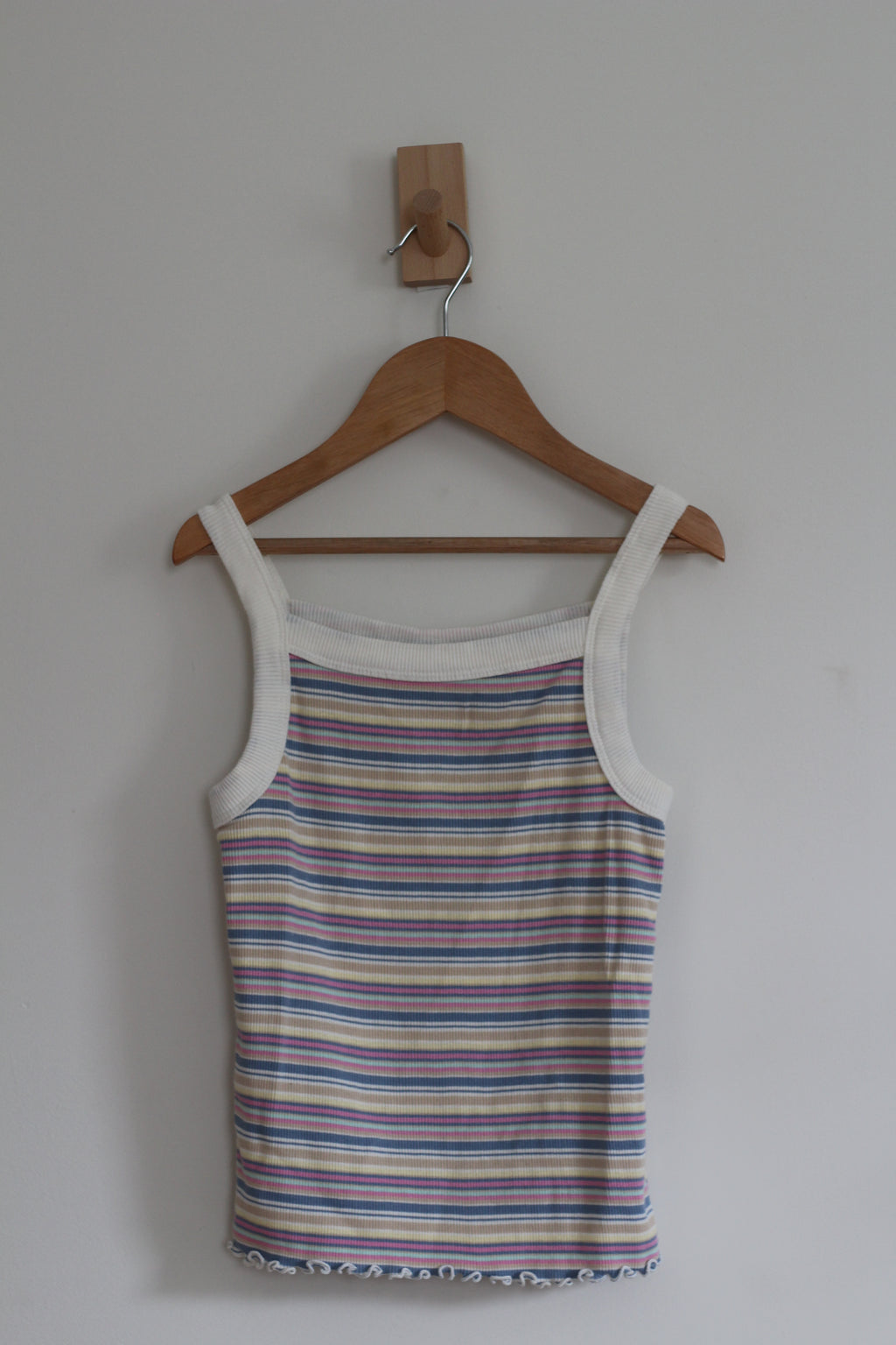 Gap Kids Ribbed Striped Tank Top - size L