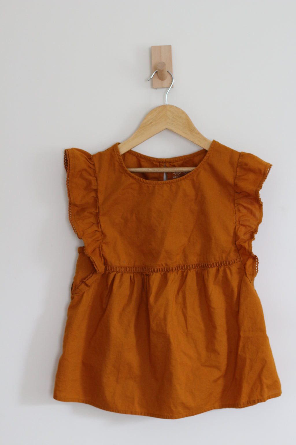 Thereabouts Flutter Sleeve Top - size medium, 10 - 12
