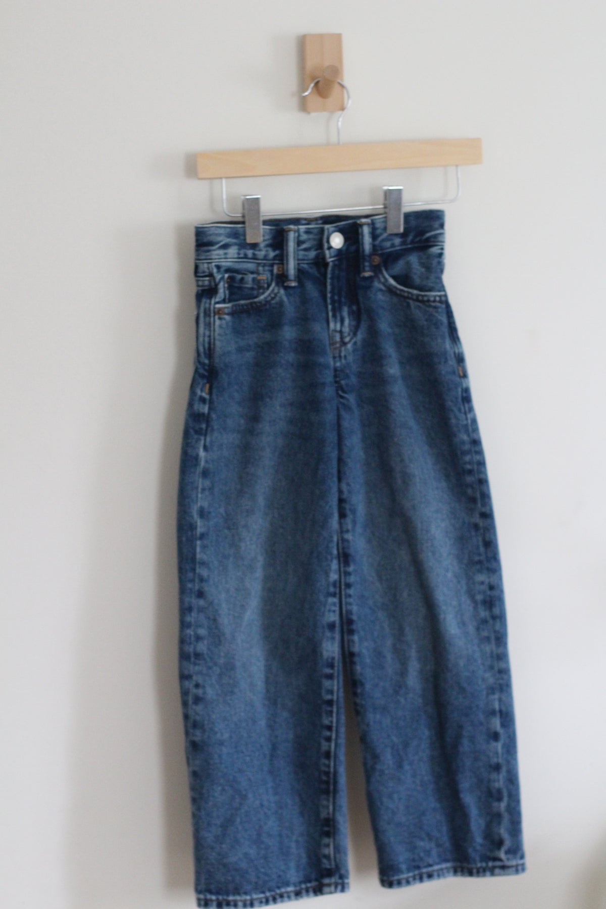 Gap Kids 90's Loose Girls Jeans - size 6