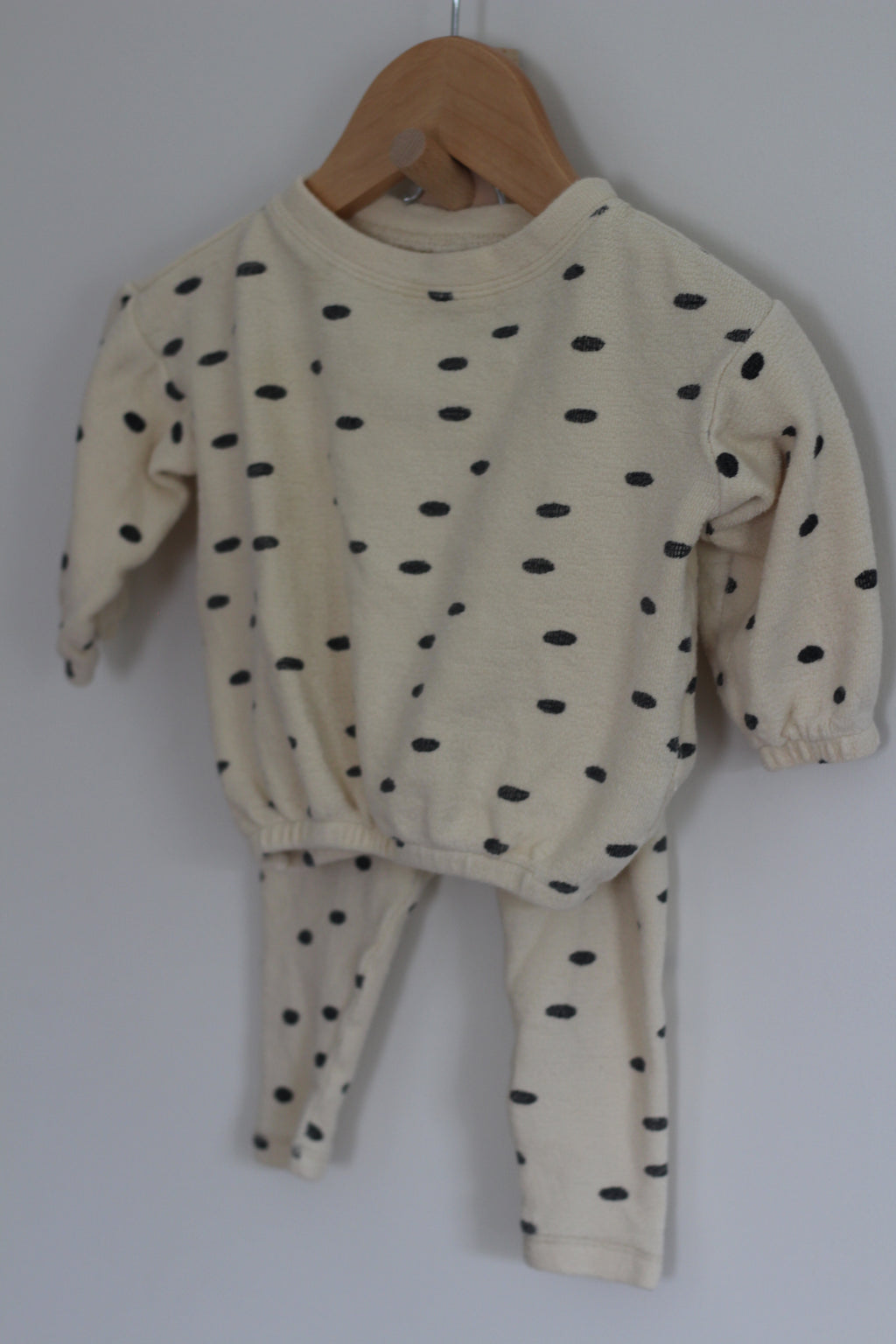 Rylee + Cru Spongey Knit Set - size 3 - 6 months
