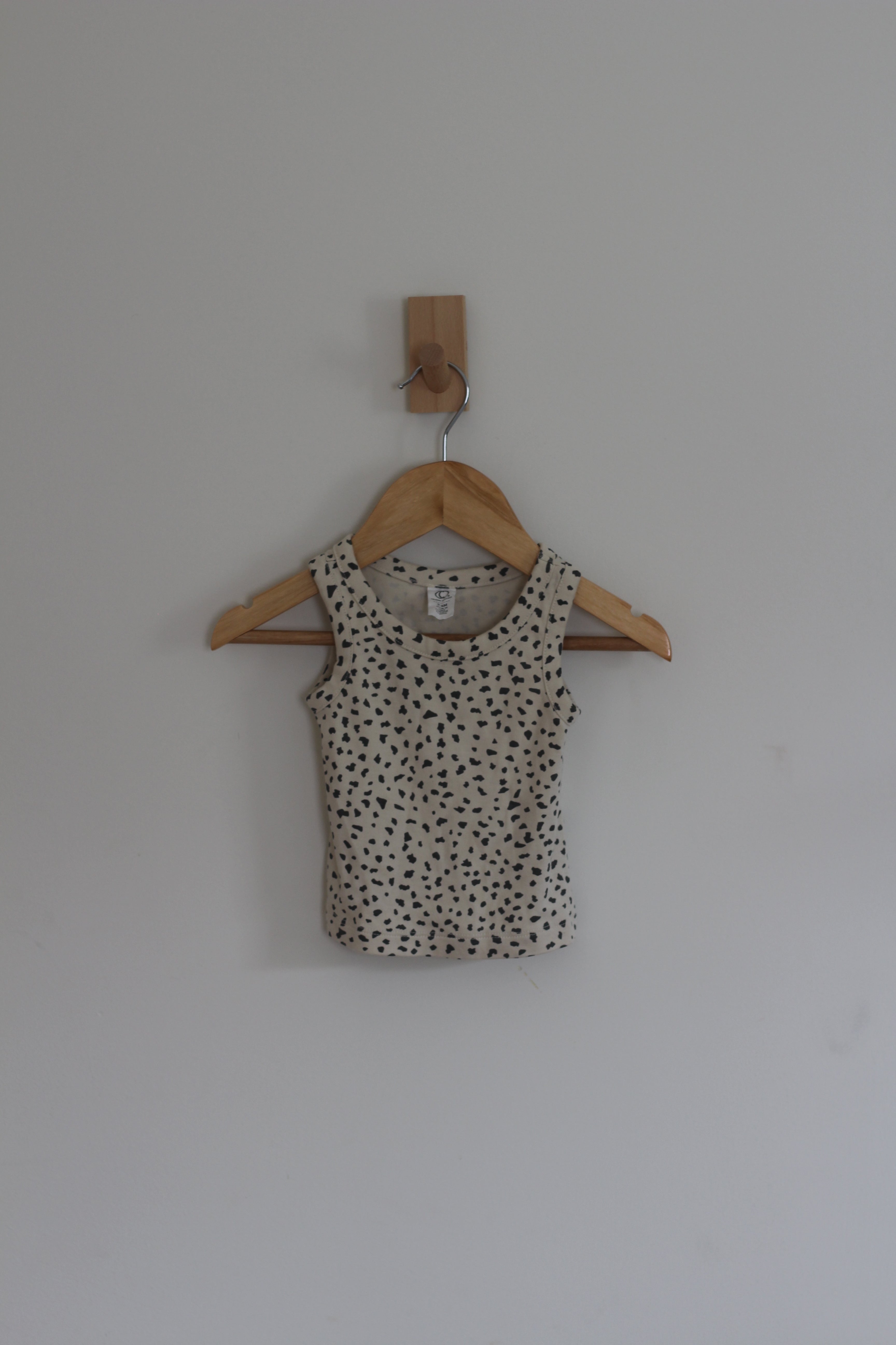 Colored Organics 100% Organic Cotton Tank Top - size 3-6 months