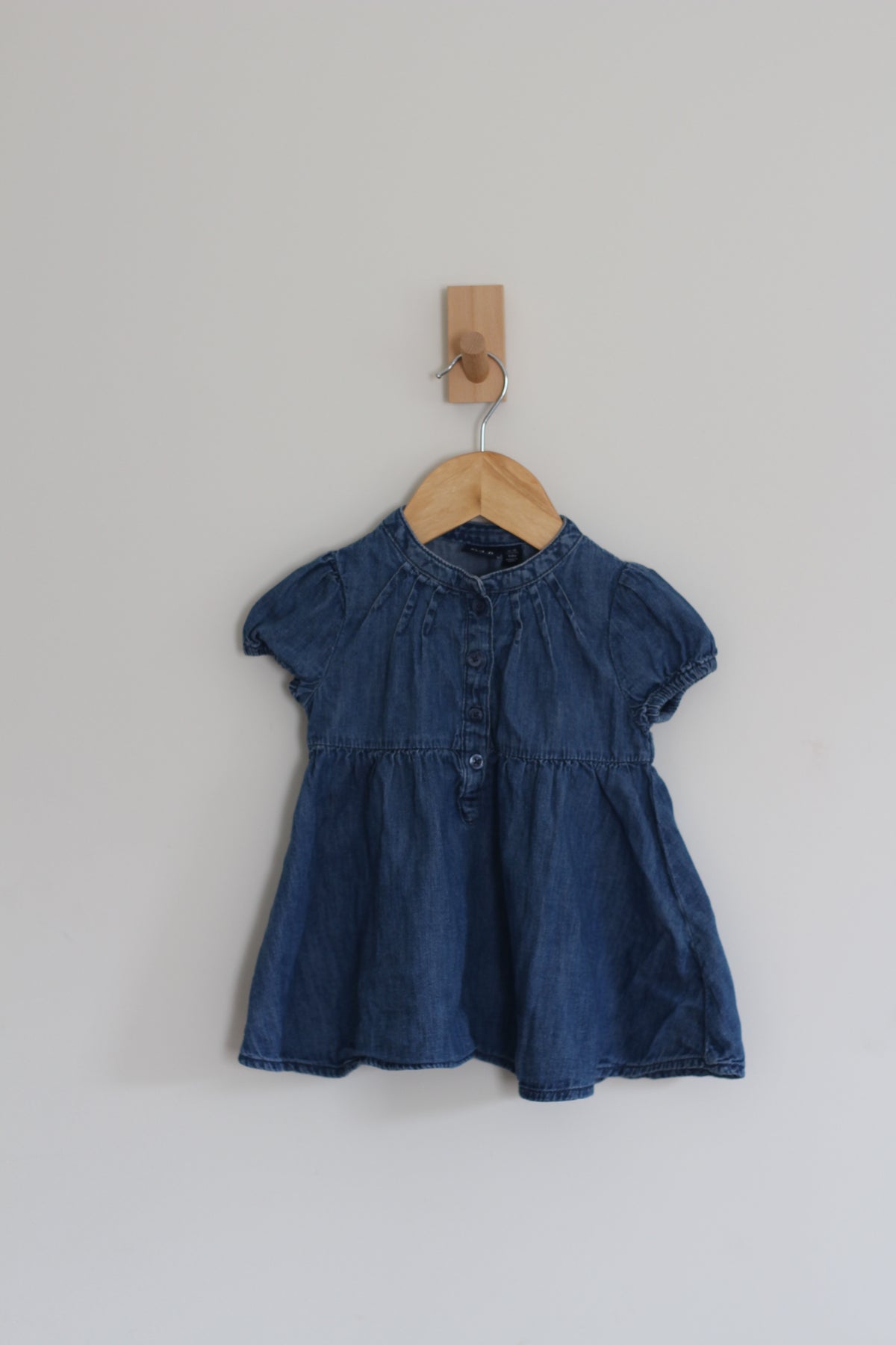 Gap Denim 100% Cotton Short Sleeve Dress - size 12-18 months